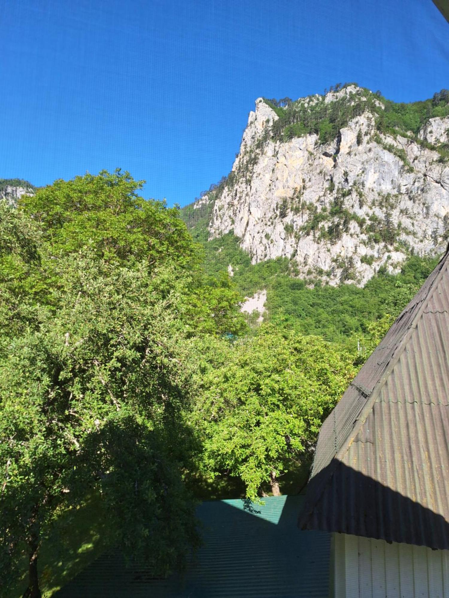 Vila Montana Dobrilovina Rum bild